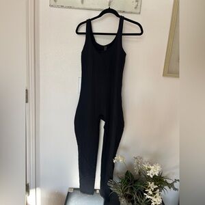 Aritzia TnAction Jumpsuit